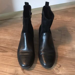 Black leather and suede booties